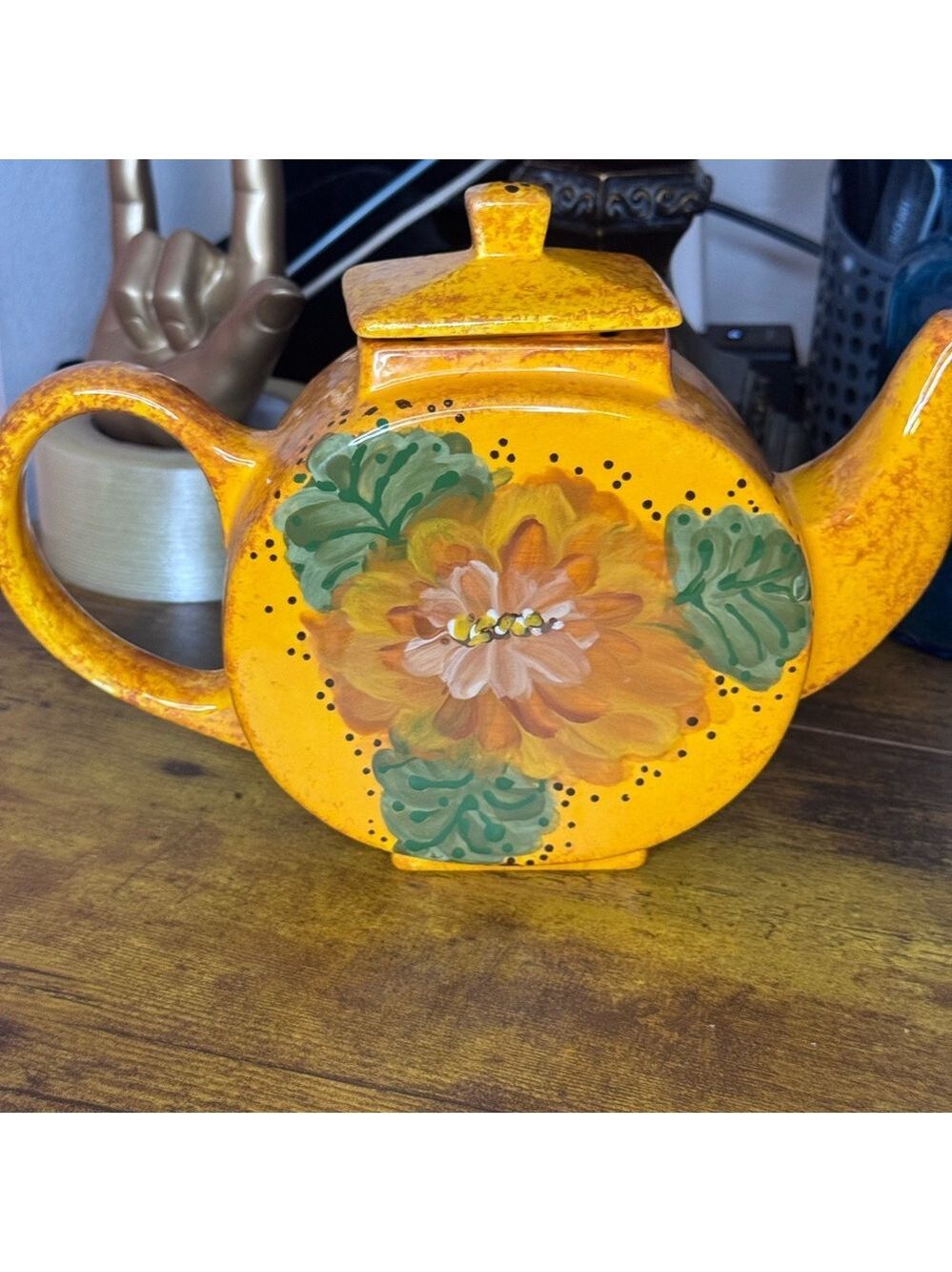 orange Art glazed signed handle spout top
Musty Orange green decorative art - Picture 6 of 10
